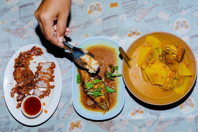 Baba Tastes Phuket Food Tour with 15+ Tastings - Group size and guide quality