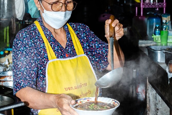 Baba Tastes Phuket Food Tour with 15+ Tastings - The first hour: getting into Phuket’s food story