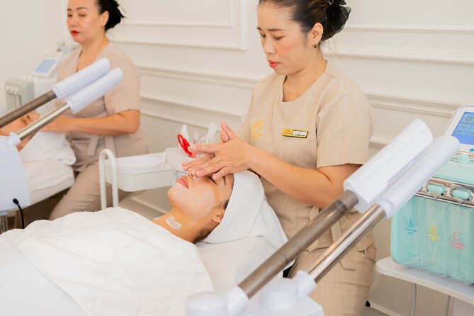 Body and Facial Activity - The warm oil massage, 60 minutes of body care