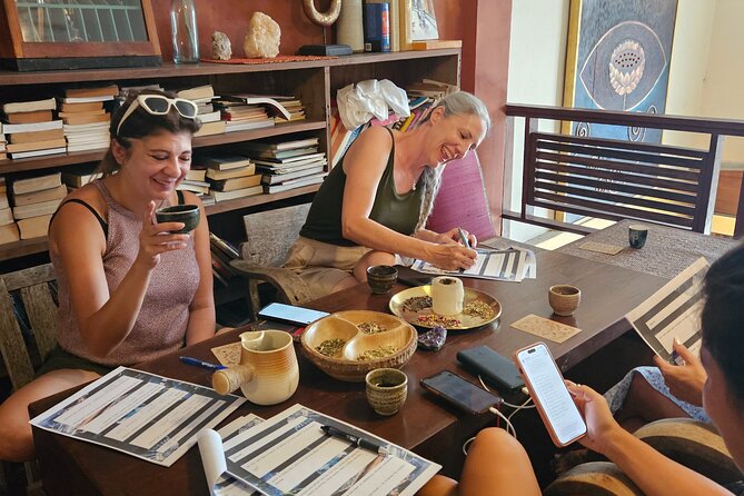 Decode Your Birth Chart: A Guided Astrology Workshop - Who should book this experience