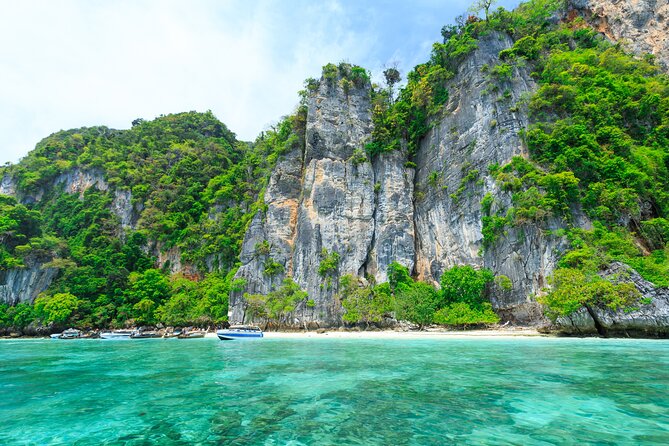 Discover Maya Bay at Dawn: Avoid the Phi Phi Crowds - Maya Bay: gorgeous, restored, and rarely quiet