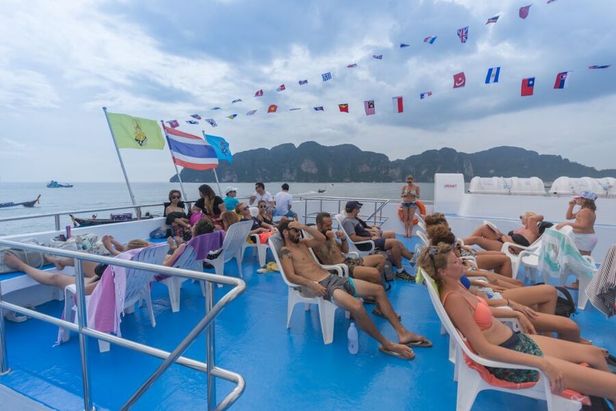 From Phuket: Snorkeling Ferry Cruise to Phi Phi Islands - Shallow-water snorkeling near shore