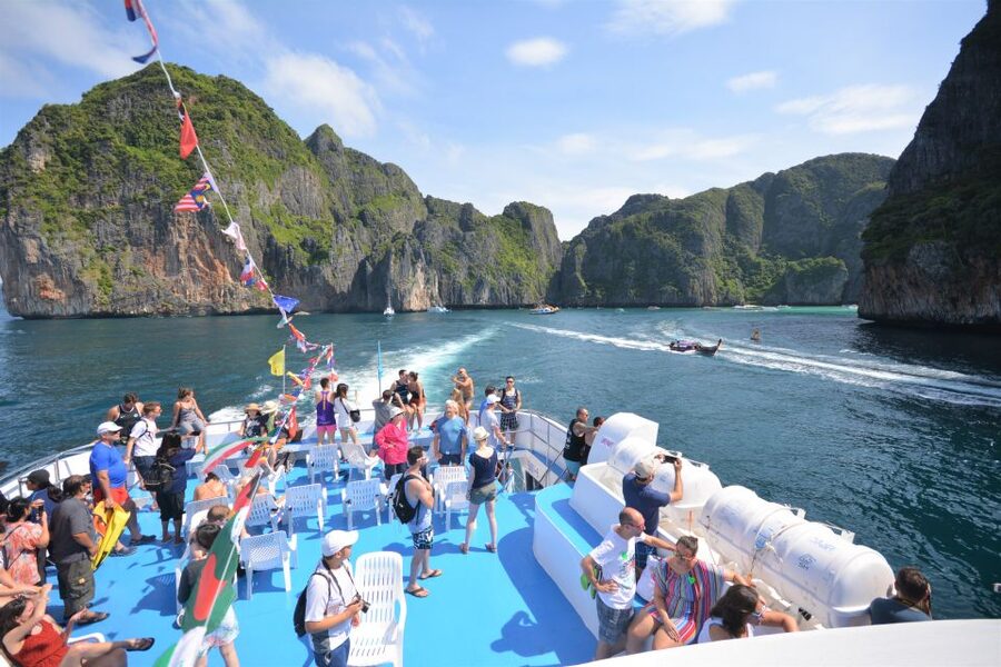 From Phuket: Snorkeling Ferry Cruise to Phi Phi Islands - Who should choose this Phi Phi cruise