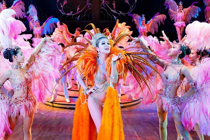 Glamorous Simon Cabaret Show in Phuket with Convenient Transfers - The performers and the show’s style
