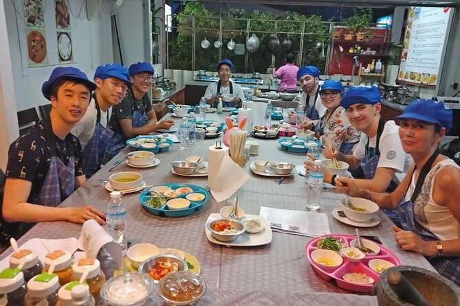 Half-Day Phuket Easy Thai Cooking - Fast wok cooking, with plenty to do