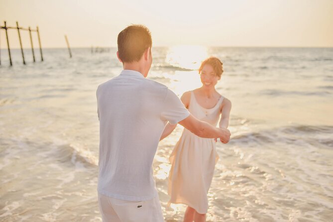 Holiday travel photoshoot in Phuket - Bringing two or three outfits