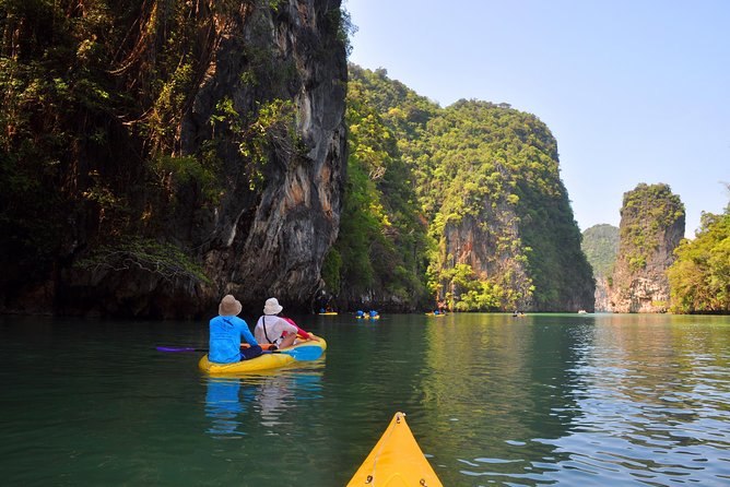 Hong by Starlight John Gray's Sea Canoe - Hong Island gives you three hours on the water