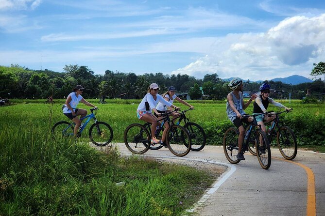 Islands Discovery: Koh Yao and Koh Hong with Bicycles and Beaches - What the $138.75 price covers