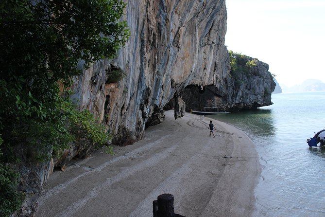 James Bond & Canoeing Day Trip with Lunch - Lawa or Naka Island for a slower finish