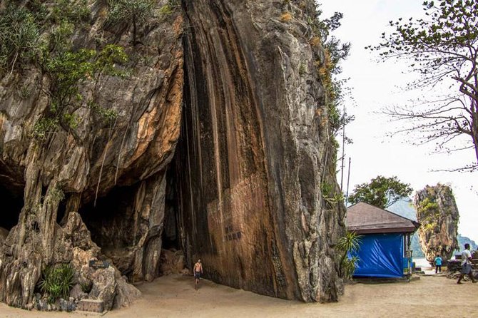 James Bond Island and Phang Nga Bay Sunset Romantic Trip By Phuket Seahorse Tour - Lunch at Panyee Island