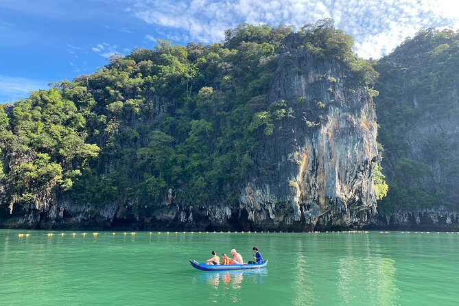 James Bond Island Private Boat Tour - James Bond Island and the famous rock