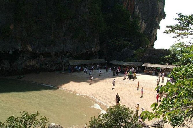 James Bond Island Sightseeing Tour by Longtail Boat from Phuket - The guide and the amount of free time