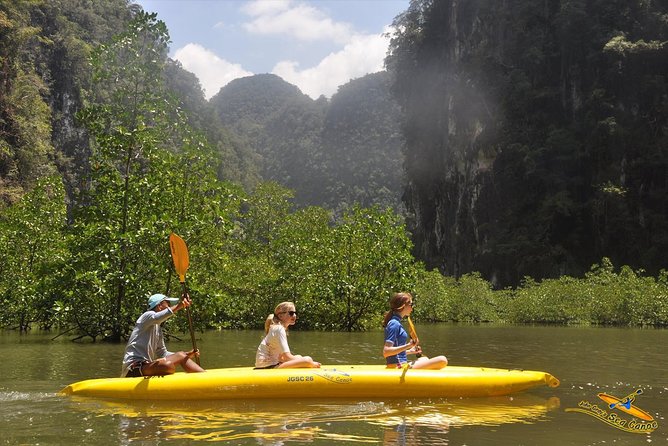 John Gray’s Hong by Starlight: Sea Cave Canoeing Experience - Thai lunch, seafood dinner, and drinks included