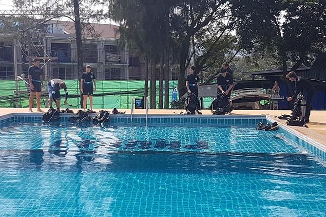 Kata Beach Diving for Beginners Pool Training and 1 Beach Dive - Meals, drinks, and a long day outdoors