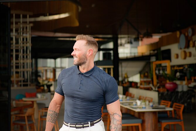 Lifestyle portrait photoshoot in Phuket - What you receive after the camera stops