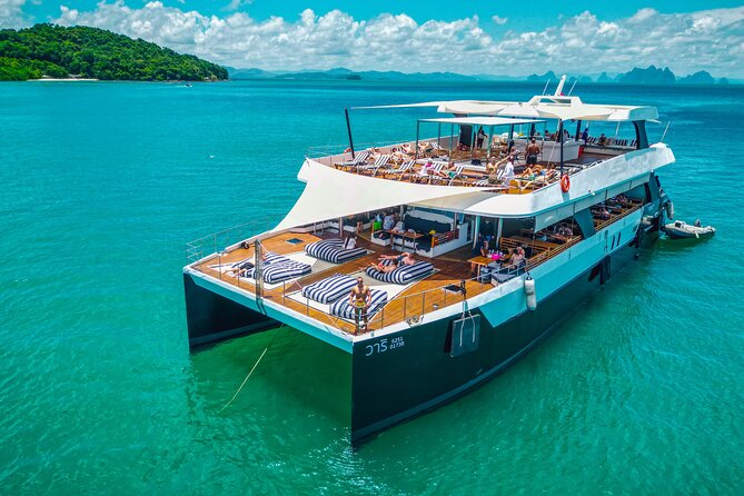 Luxury Boat to James Bond Islands with Lunch and Sunset Dinner - Hong Island caves: the most memorable stop