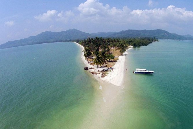 Luxury Small Group Phang Nga Bay and Beyond - Koh Panak, where the bay turns into a cave adventure