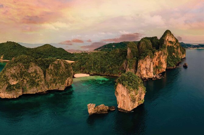Luxury Small Group Phi Phi Sunrise from Phuket - Why the sunrise start matters