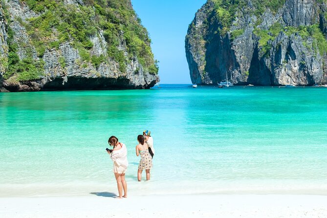 One Day Phi Phi, Maya And Khai Islands Adventure - Maya Bay Delivers The Famous View