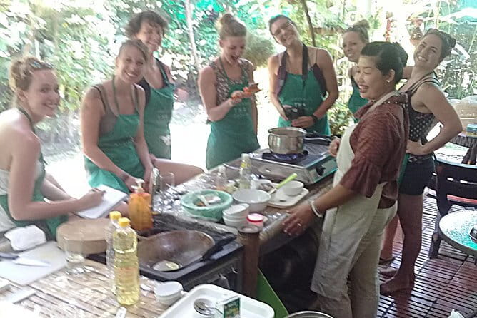 Organic Thai cooking class - Choosing your menu before the 1 p.m. start