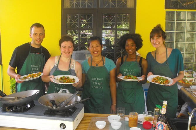 Organic Thai cooking class - The market visit gives the class local context
