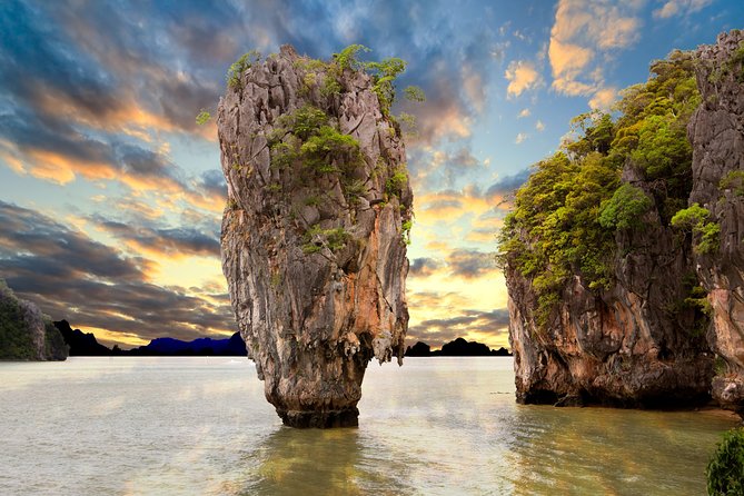 Phang Nga Bay Day Trip from Phuket by Speedboat - Lunch at Koh Panyee, a village above the water