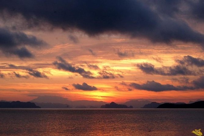 Phang Nga Bay Starlight by John Gray Sea Canoe - Why the hongs make this more than a boat trip