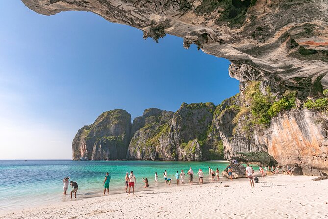 Phi Phi & Bamboo Island Full Day Tour by Premium Speed-Catamaran - Phi Phi Don combines snorkeling and lunch