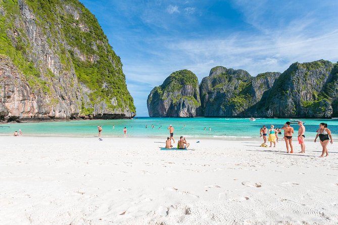 Phi Phi Island Big Boat Tour – Snorkeling, Beaches & Scenic Views - The lunch stop and what your $98.77 buys