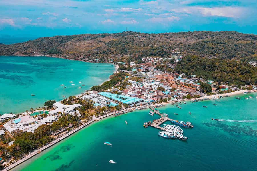 Phi Phi Island Highlights: Cruise, Snorkel & Buffet Lunch - What the $55 Phi Phi day includes