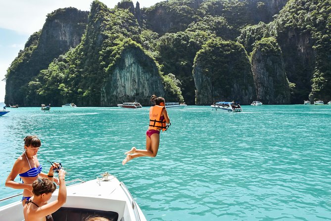 Phi Phi Islands Speedboat Day Trip from Phuket with Lunch - Maya Bay and the price of fame