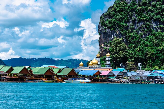 Phi Phi + James Bond islands Full day - Combo - Bamboo Island and the first swim