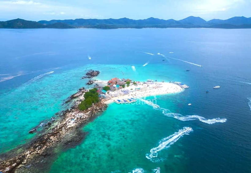 Phuket: 3 Khai Islands Speedboat Tour- Snorkeling & Relaxing - Khai Nai combines shore time and snorkeling