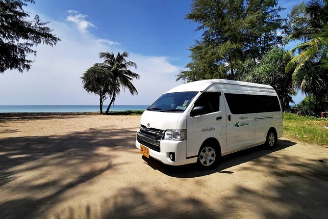 Phuket Airport Arrival – Private Transfer from Airport to Hotel - Finding your driver in a crowded terminal