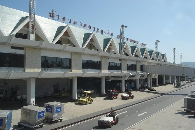 Phuket Airport Arrival Transfer : Airport to Hotel in Phuket - Who gets the best value from this transfer?