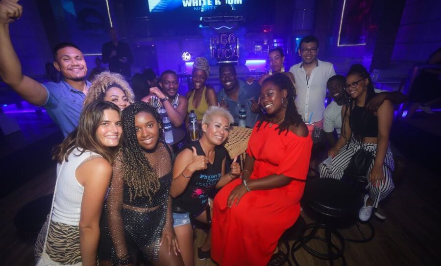 Phuket: Bar Crawl Tour - Who should book this experience