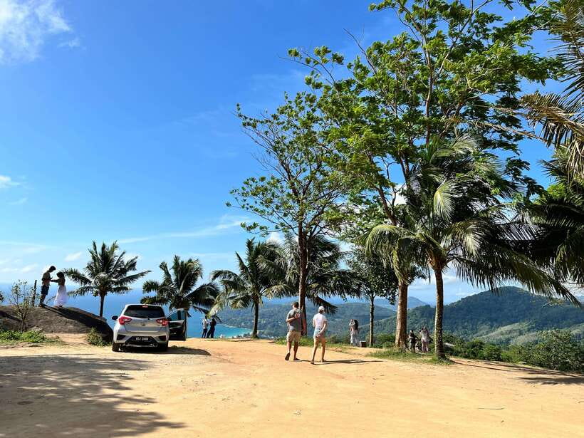 Phuket: Big Buddha View Wat Chalong, Old Town Guided Tour - The cashew factory and souvenir break