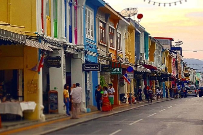 Phuket City Tour Half Day ( Best Seller ) 7 Points - Guides, group size, and the human side of the day