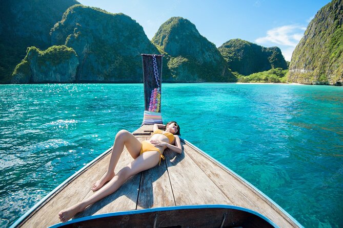 Phuket Coral Island Private Snorkeling Adventure All Inclusive - Lunch after a morning in the water
