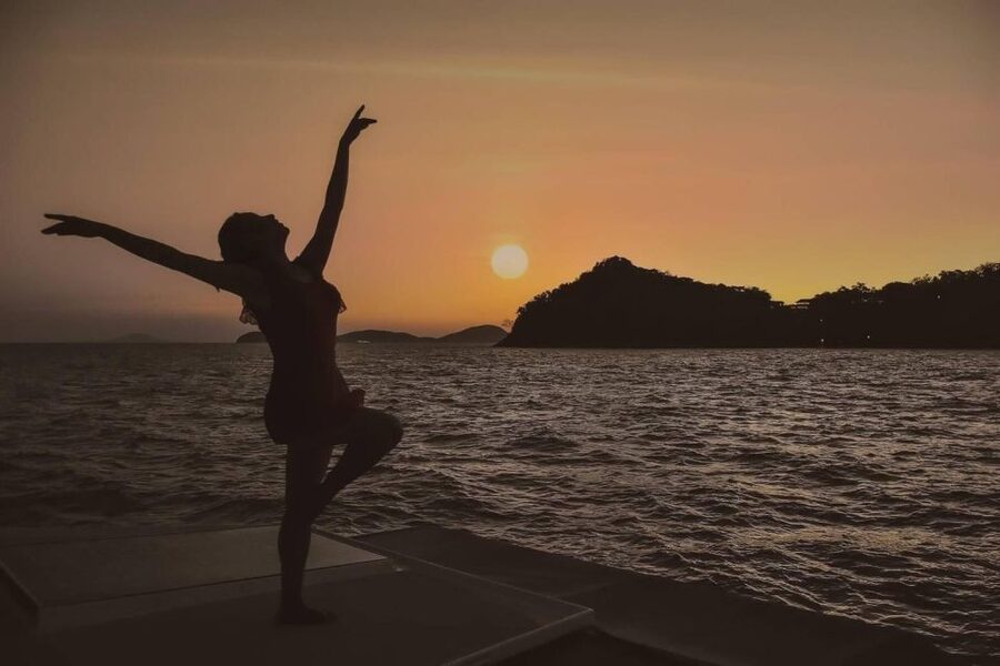Phuket: Coral Island & Sunset Dinner by Sailing Catamaran - The return to Chalong Pier and Phuket