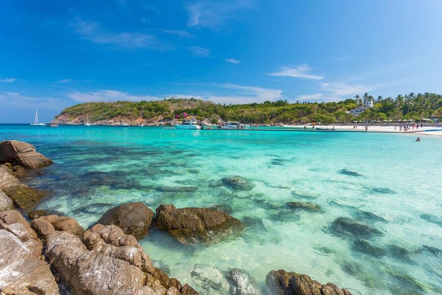 Phuket: Coral & Racha Islands Day Trip By Speedboat - What the guides add to the day