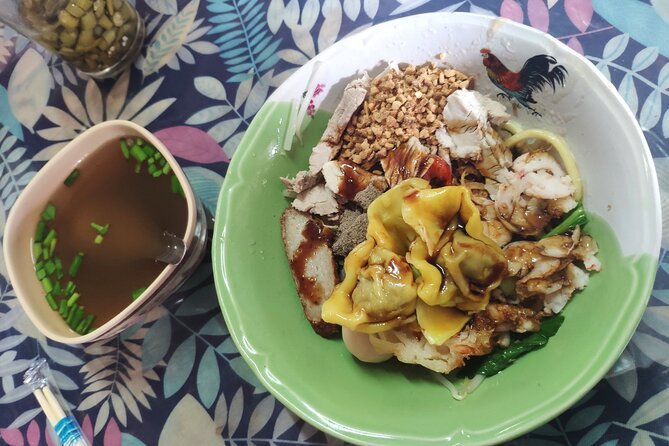 Phuket Food Tour and City Walk by Jane - Key things to know before you book
