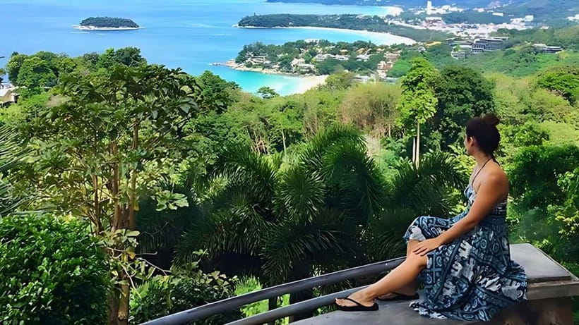 Phuket: Full Day City Tour with Night Market - Wat Chalong, offerings, and Buddhist customs
