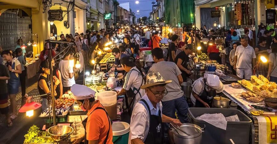 Phuket: Fully Customized Night Market Tour - Jatujak Market and the first taste of street food