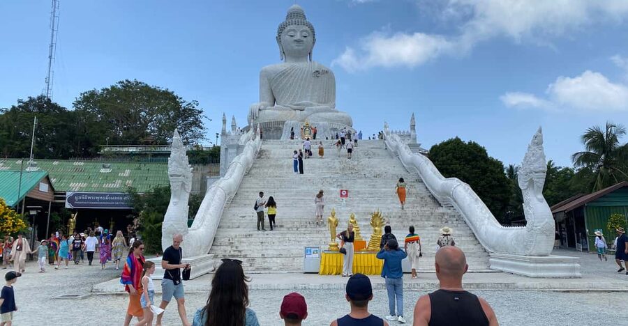 Phuket: Guided Tour of Phuket City with Hotel Transfers - Karon Viewpoint and the three-bay panorama