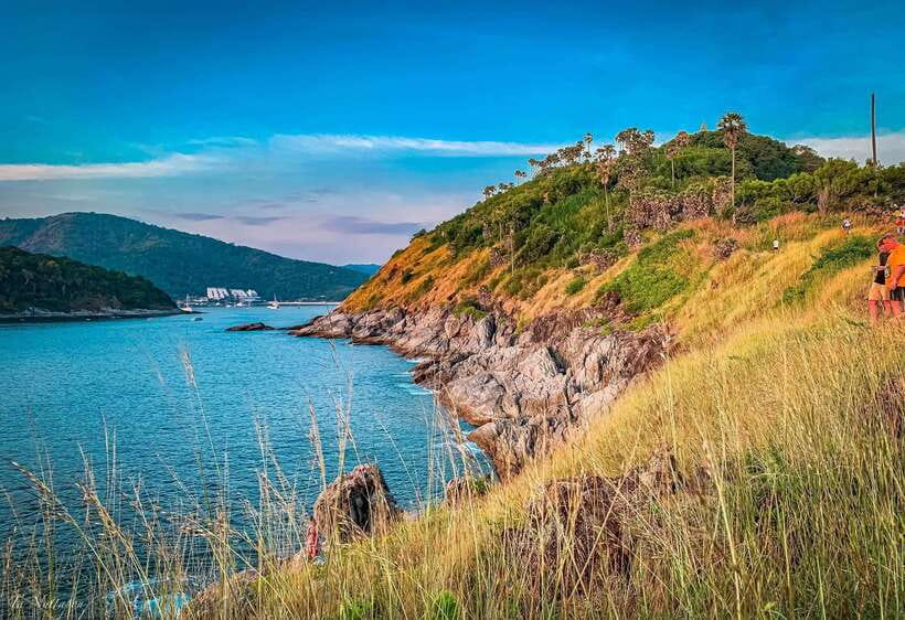 Phuket: Half-Day Viewpoint, Big Buddha and Wat Chalong Tour - Promthep Cape and the island’s southern edge