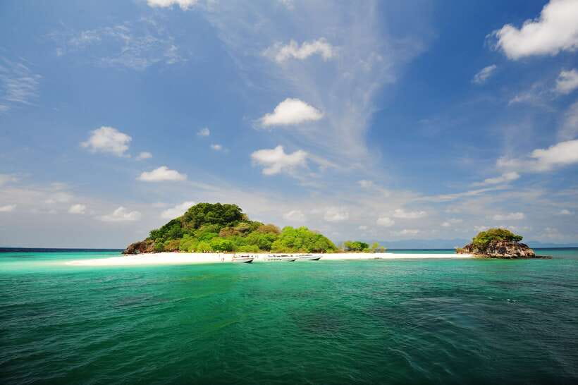 Phuket: James Bond Island by Longtail Boat Small Group Tour - Lunch and local life on Koh Panyi