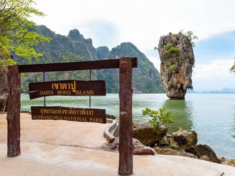 Phuket: James Bond Island by Longtail Boat Small Group Tour - The famous view at James Bond Island