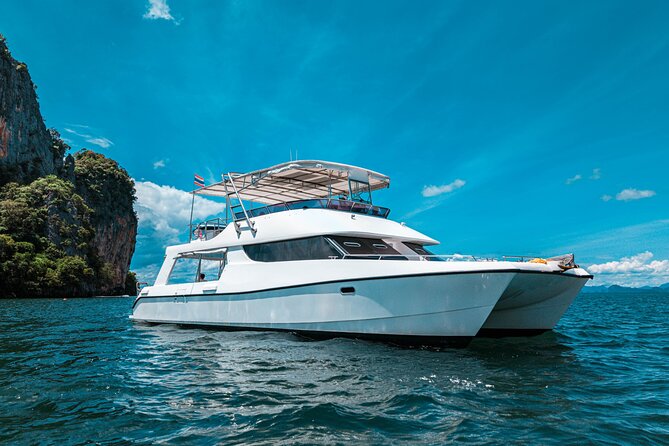 Phuket: James Bond Island & Phang Nga Bay Sunset Luxury Yacht - Canoeing and the krathong ritual at Hong Island