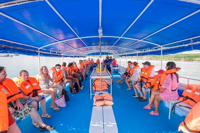 Phuket: James Bond Island Tour by Big Boat and Phang Nga Bay - Lunch and a second canoe ride at Hong Island
